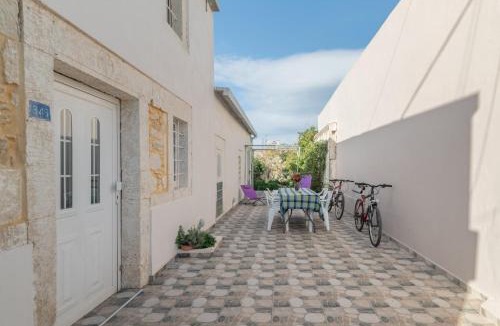 Tilisos House | Tylissos EV Stone House