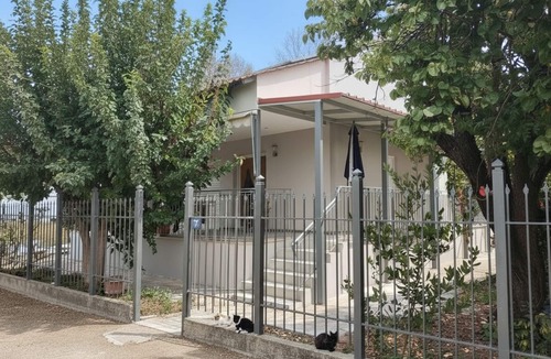 Marathon Villa | Valeria’s Villa: Exclusive Retreat with Musical Instruments Near Idyllic Beaches