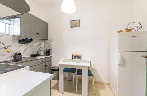 Varkiza Apartment | Varkiza Beach Summerhouse | Athens Riviera