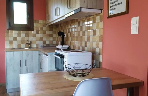 Kala Nera Apartment | Vasileiou Studio Apartment Sleeps 3