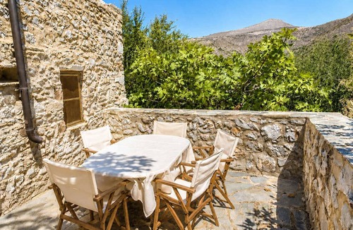 Vatheia Apartment | Vathia Tower - Stone Mani Heaven Near the Beach