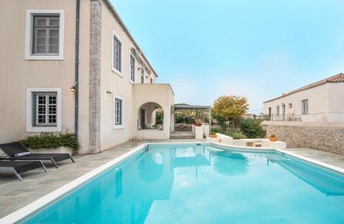Spetses Villa | Villa 1853, Spetses