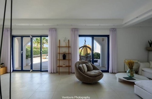 Exo Gialos Villa | Villa ∙ 3 bedrooms ∙ 6 guests