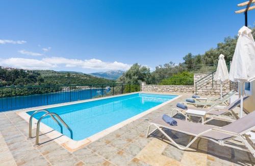 Spartochori Villa | Villa Alex Meganisi - Luxury villa with private pool, seaviews, beach closeby