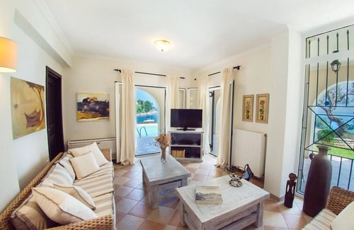 Kassiopi Villa | Villa Aliki - Five Bedroom Villa, Sleeps 10