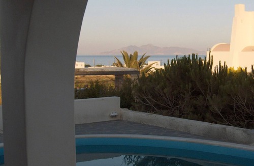 Monolithos House | Villa Arusha