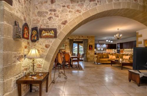 Platanos Villa | Villa Chrysseva