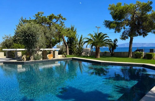 Eretria Villa | Villa Fanis