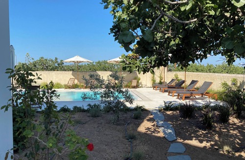 Aegina Apartment | Villa for up to 12 guests in the heart of Aegina pistachio fields.