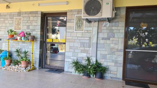 Nea Makri House | Villa George - Family Holidays