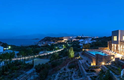 Agios Nikolaos Town Villa | Villa Hermione - Next to Havania Beach - sleeps 7