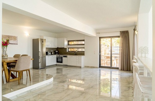 Agios Nikolaos Villa | Villa in Elounda with Ocean Views & Pool