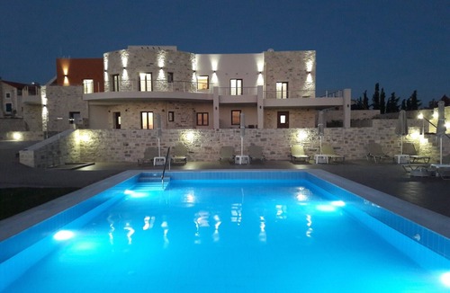 Kamilari Villa | Villa in Kamilari near Beach & Pool