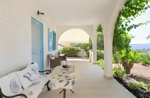 Spiliazeza House | Villa Kalliopi Countryside Retreat with Sea View, Wi-Fi and Air Conditioning