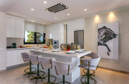 Malia Villa | Villa Mariba Blue by Villa Plus