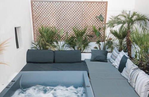Oia Villa | Villa Rosaviglia Oia with Hot Tub
