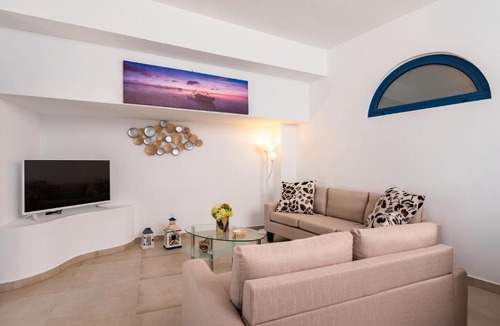 Karterados Villa | Villa Waves