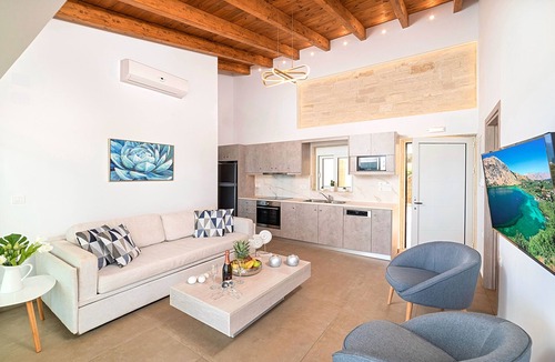 Dramia Villa | Vista Mare Villa Heated Pool