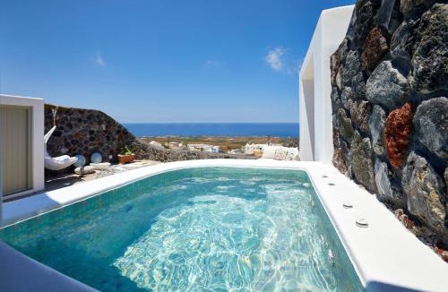 Finikia Villa | W Finikia -Foinikia - Luxury Cave - A Wonderful 2 Bedroom Villa - Hot Tub