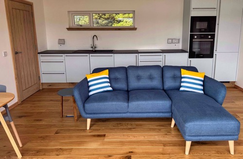 Gairloch Cabin | West Bothy -North 58 Bothies- Luxury 1 bedroom house with ocean + mountain views