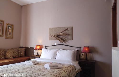 Karpenisi House | Xenonas Sta Tzakia