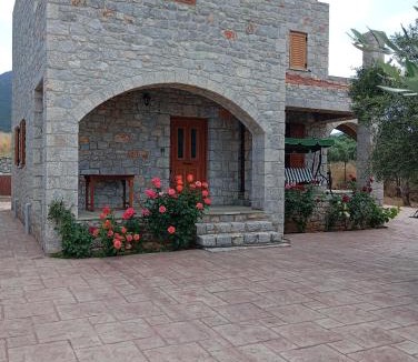 Xifias House | Xifias Stonehouse