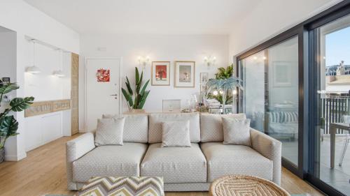 Elliniko-Argyroupoli Apartment | Your Sea View Loft-Elliniko