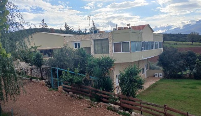 Κτήμα ΓΟΥΡΔΟΎΠΗ Georgιο
