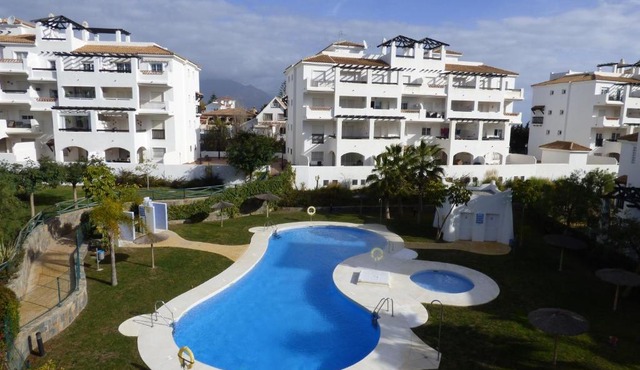 2189-Nice 2bedrooms with terrace and pool in San Luis de Sabinillas