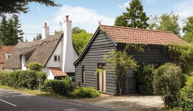 3 bedroom accommodation in Sternfield, near Aldeburgh in Saxmundham