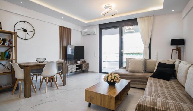 360 Blue Horizon Elegant Luxury Escape