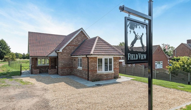 4 bedroom accommodation in South Kyme, near Boston in Frampton