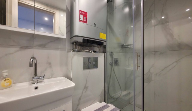 8 - DIAS Suite by SDR