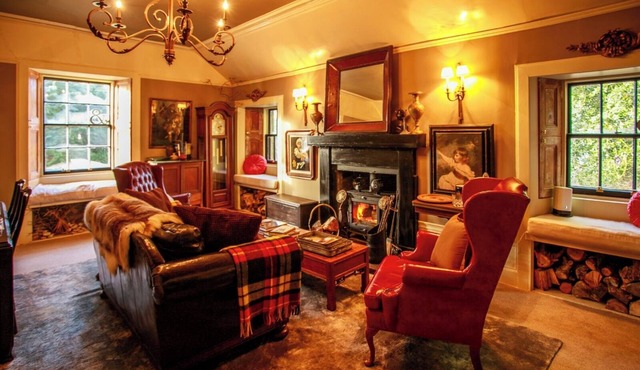 A secluded 18th century 1 bedroom retreat set in 55 acres of meadows & woodlands in Nairn