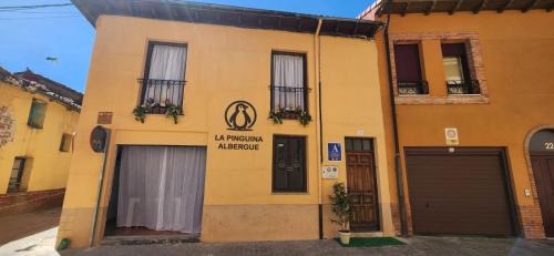 Albergue La Pinguina in Mansilla de las Mulas