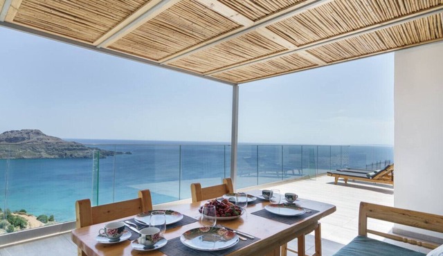Amazing Seaview at Villa w/Private Pool near Beach