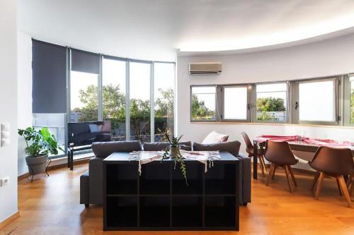 Andromeda 2BR Home close Airport Porto Rafti