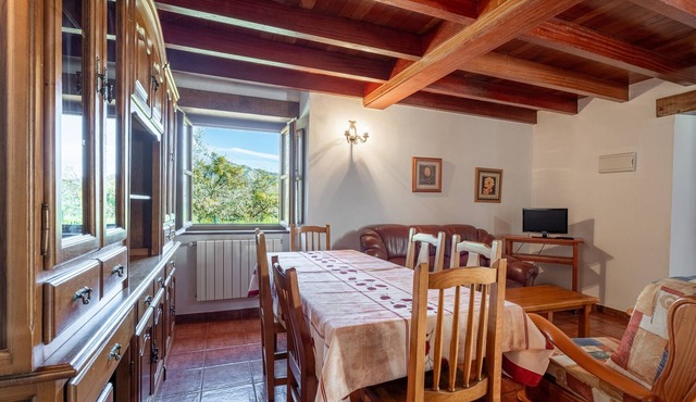 Apartment 'Casa Collado Sto Tomas 2' with Mountain Views and Shared Terrace in El Collado