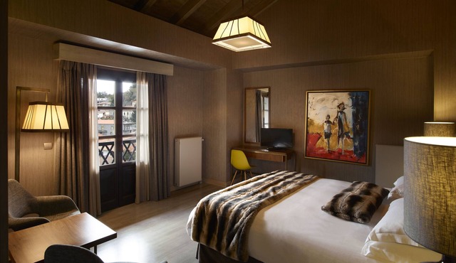 Art Mainalon Hotel