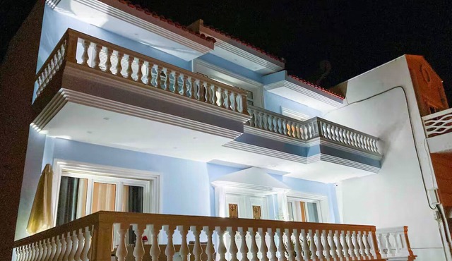 Beach Blue Villa , Luxury 3-Bedroom Villa with Sea View