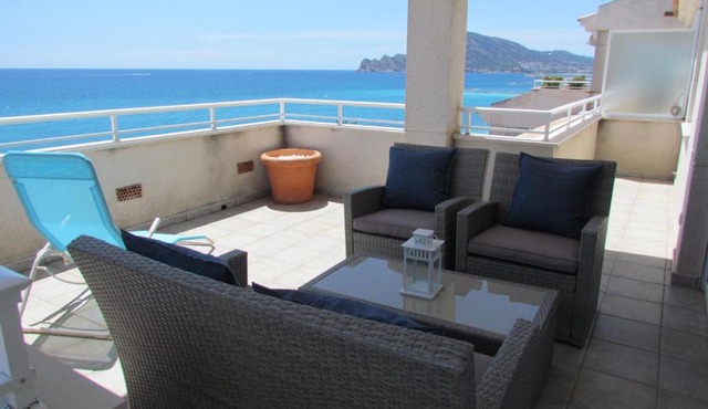 Beach front line penthouse in Altea in Altea