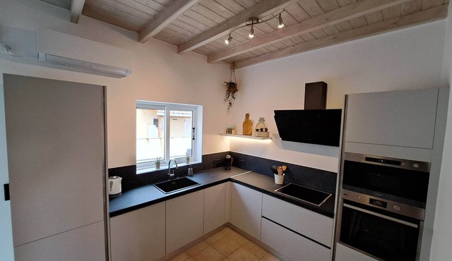Beautiful villa with private infinity pool at 300m from the beach and restaurant in Αg. Georgios