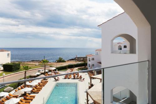 Caramelo Marina Calan Bosch - Adults Only in Cala en Bosc