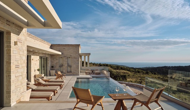 Casa Blanca Villa, Pool, SeaViews & Wine Cellar