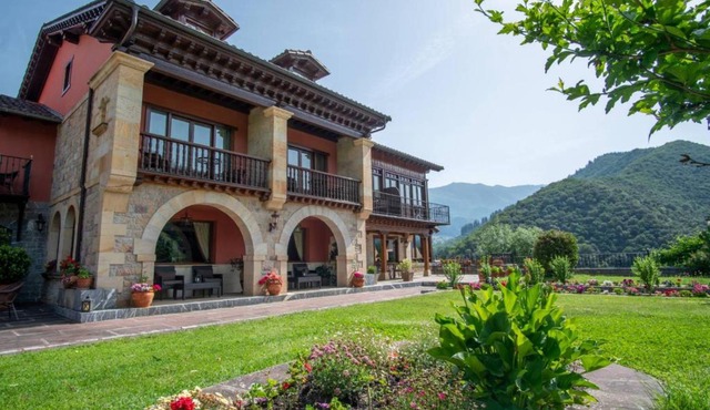 Casona Malvasía - Adults Only in Cabezón de Liébana
