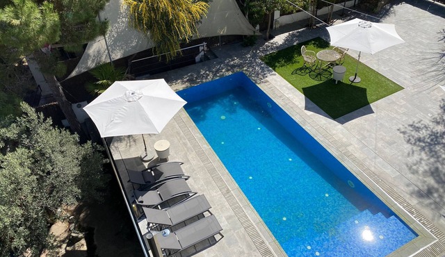 Costa Maresme 20 km BCN, Garden apartment & Private pool in Cabrils