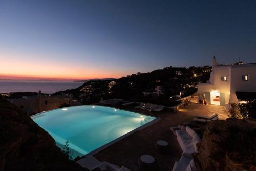 Cozy Villa