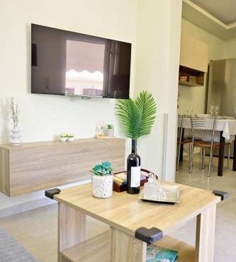 Cretan Aura Breeze