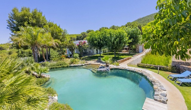 Cubo's Villa El Tejar/private lake pool/wifi/air conditioning in Alhaurín el Grande