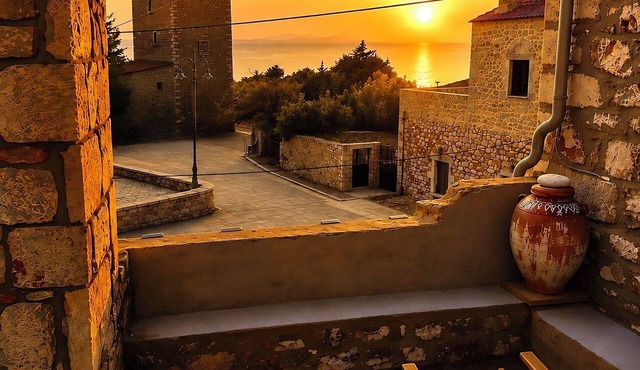 Diak’s Tower | Sunset Sea View in Mani